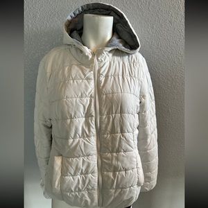 Ashley by International 26 Girls XL White Puffer Jacket Hoodie